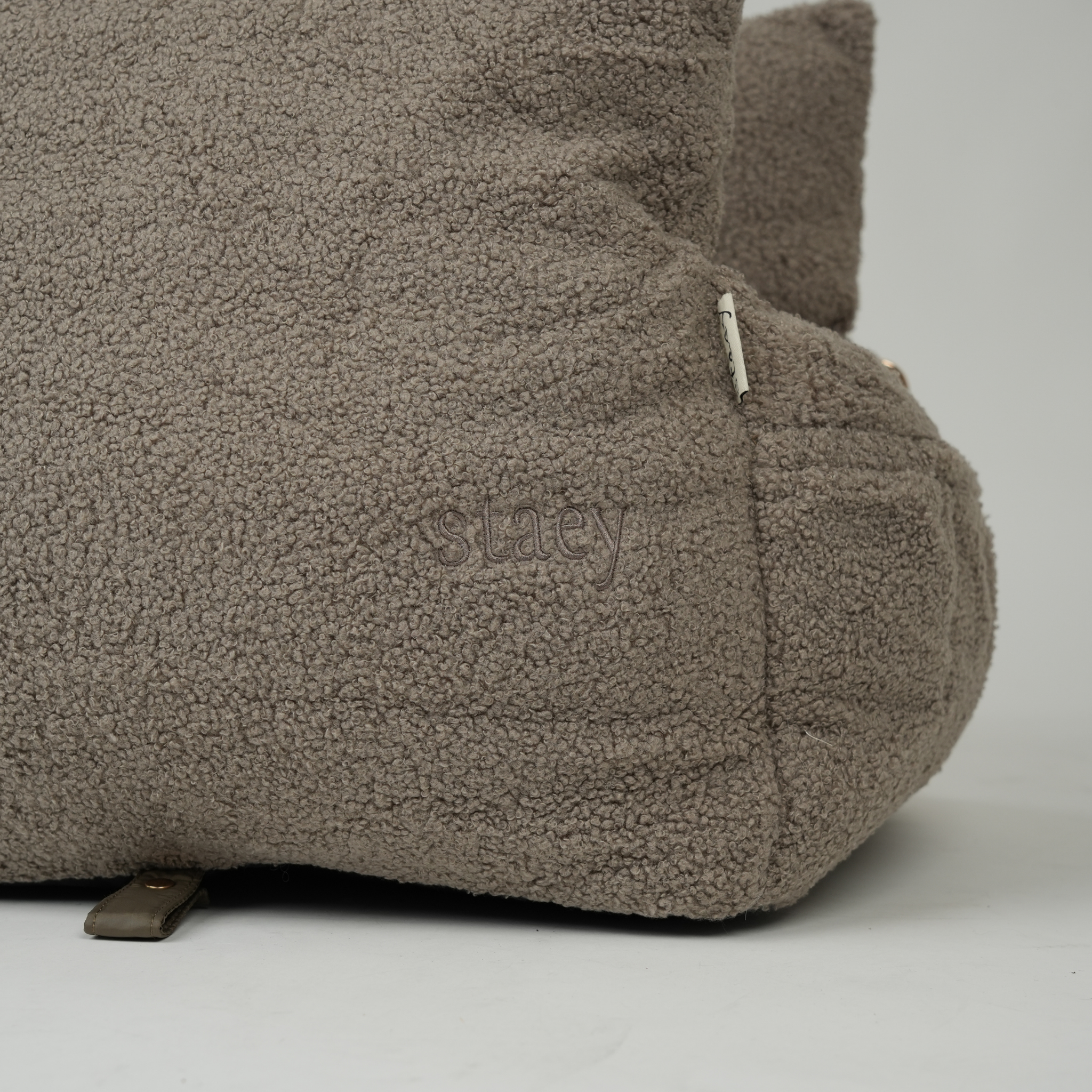 Lara bilsæde - beige teddy