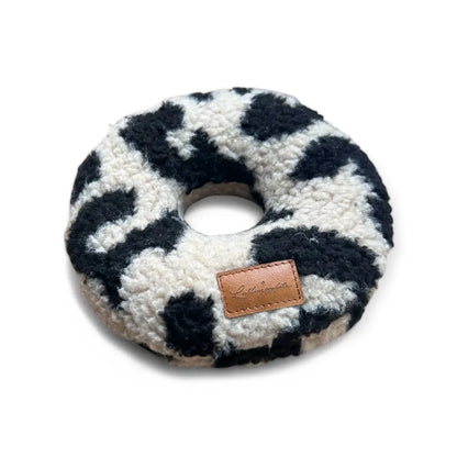 Knitrende Donut Leo - håndlavet