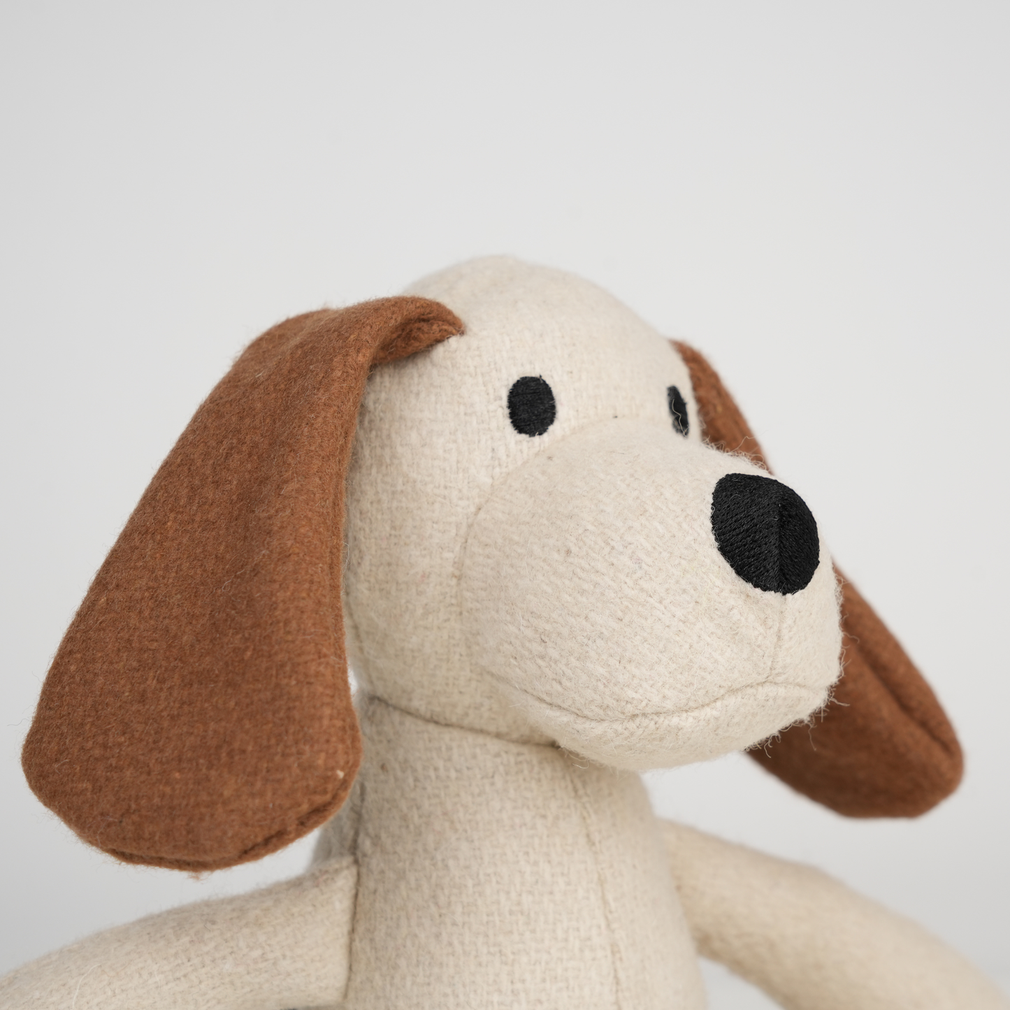 Hunden Chloe | 100% Recycled fyld