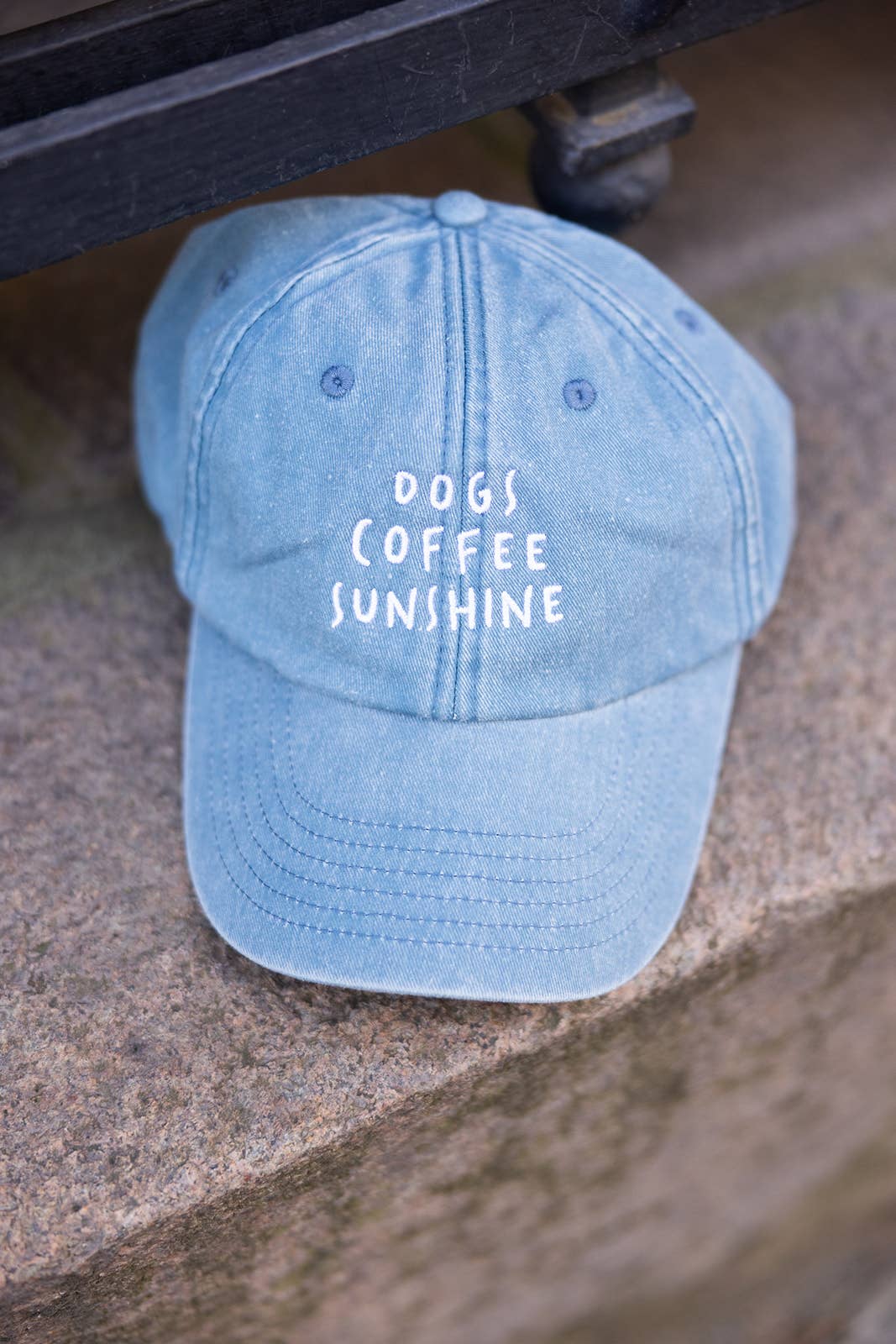 Denimcap - "Dog, coffee, Sunshine"