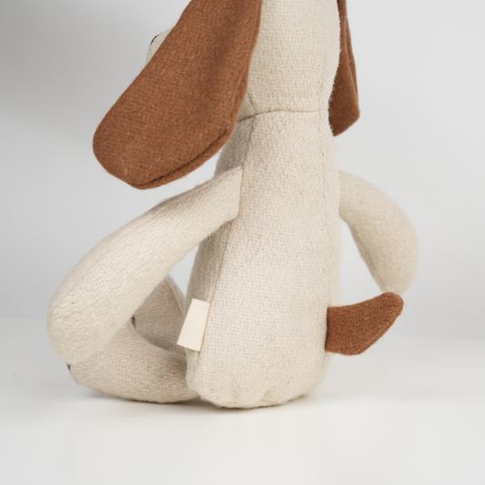 Hunden Chloe | 100% Recycled fyld