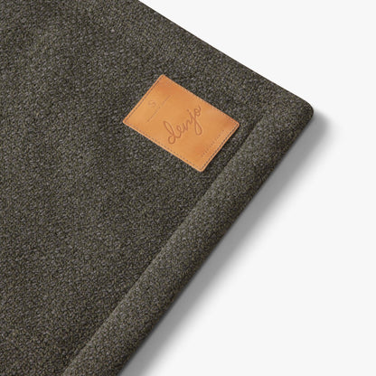 Denjo Dogs - Travel blanket med læderdetaljer, Green