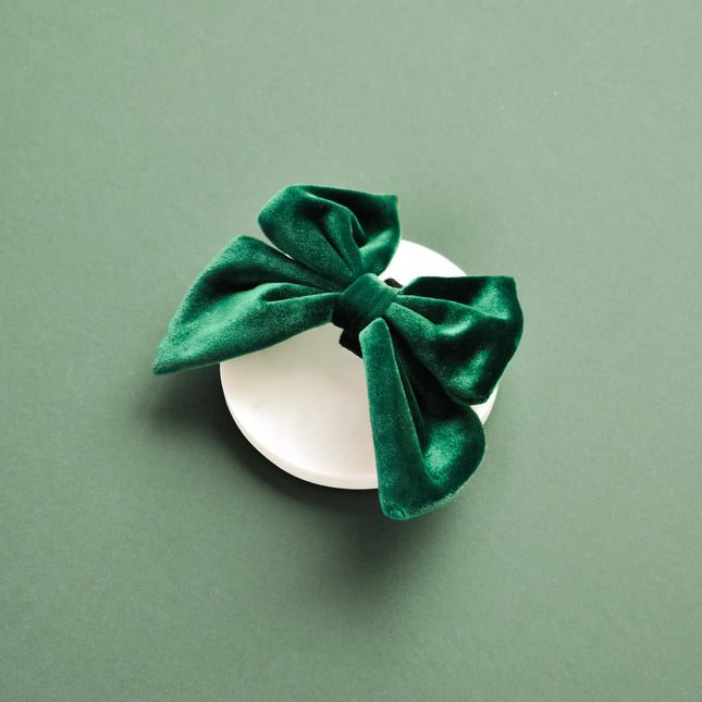 LUXE Velvet Sailor Bow Tie 🎀 - Skovgrøn